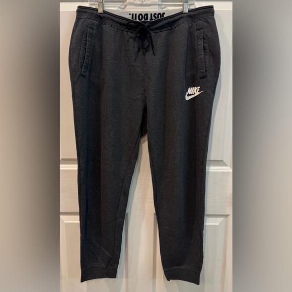 Nike Pants - Nike Women's Classic Sweatpants Joggers Dark Gray Size 1X